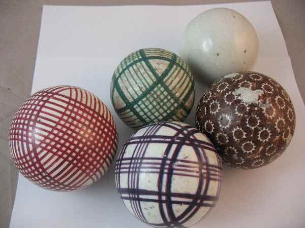 5 ANTIQUE CARPET BALLS (CHIPPING): 5 ANTIQUE CARPET BALLS (CHIPPING)