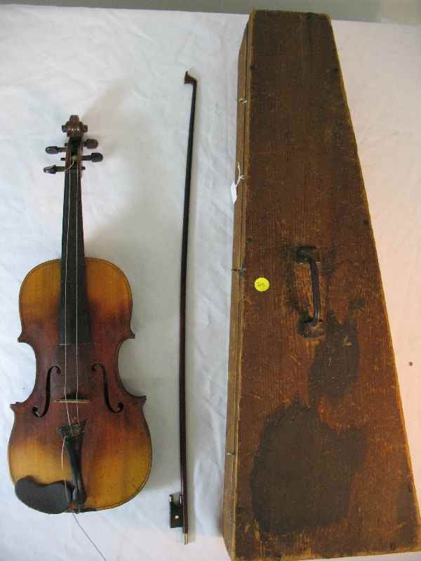 VIOLIN: HOFFMAN VIOLIN W/ BOW