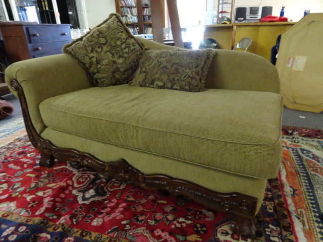 CHAISE LONGUE: CHAISE LONGUE