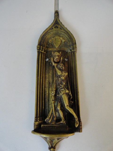 19TH C. BRASS DEVIL DOOR KNOCKER: 19TH C. BRASS DEVIL DOOR KNOCKER