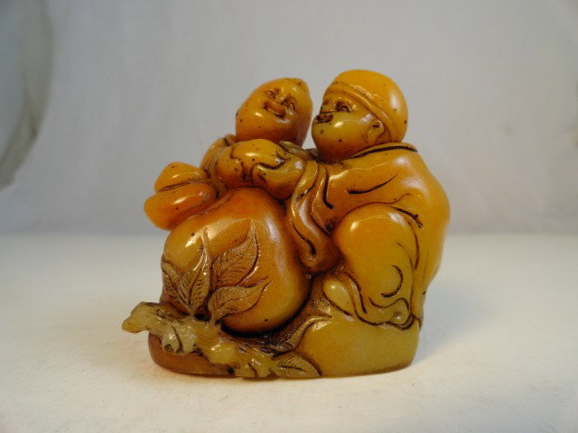 2 CARVED "TIANHUANG" SOAPSTONE BUDDHAS: 2 CARVED "TIANHUANG" SOAPSTONE BUDDHAS