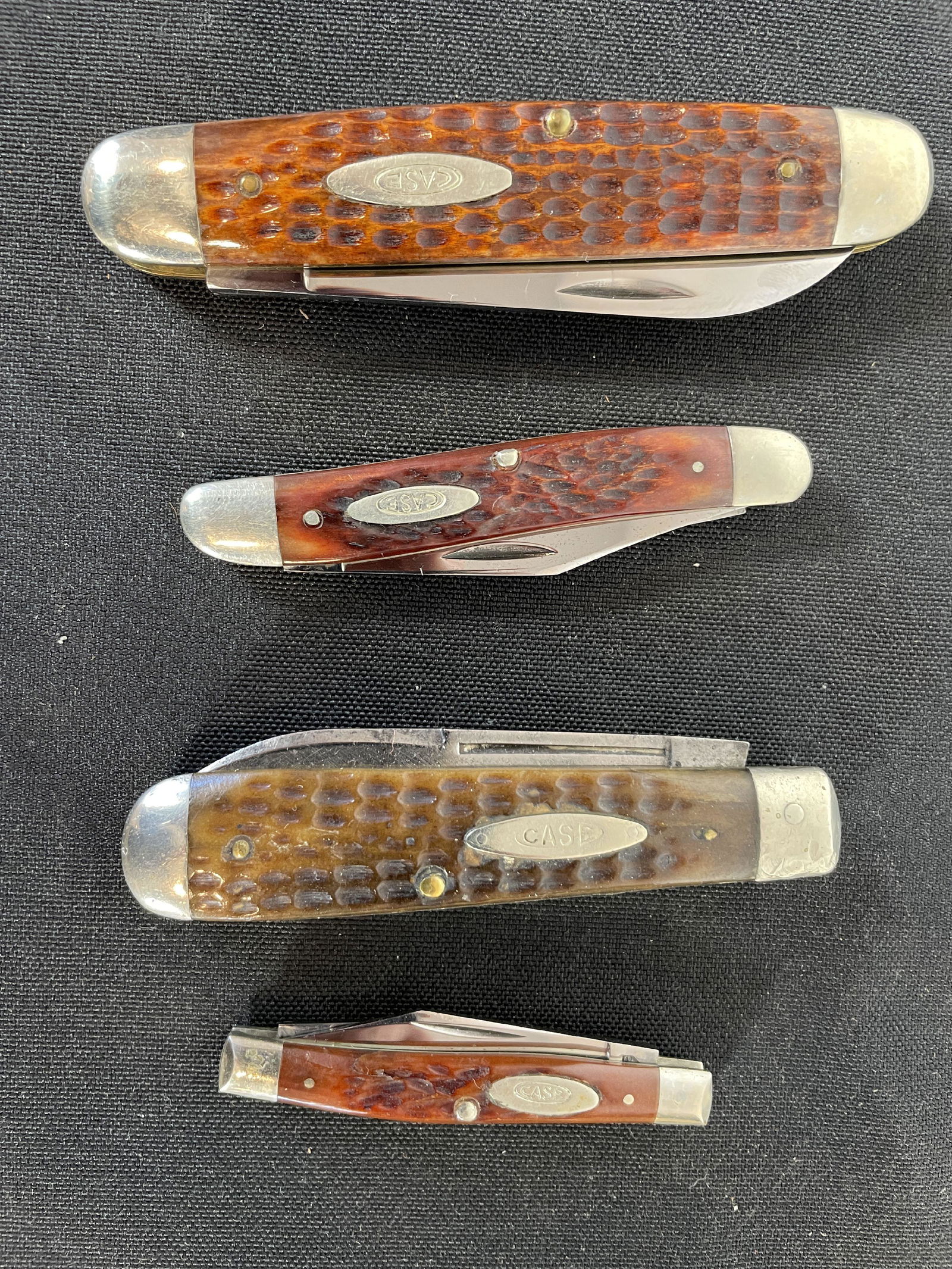 FOUR CASE POCKET KNIVES Feb 19, 2023 Kimballs Auction and Estate