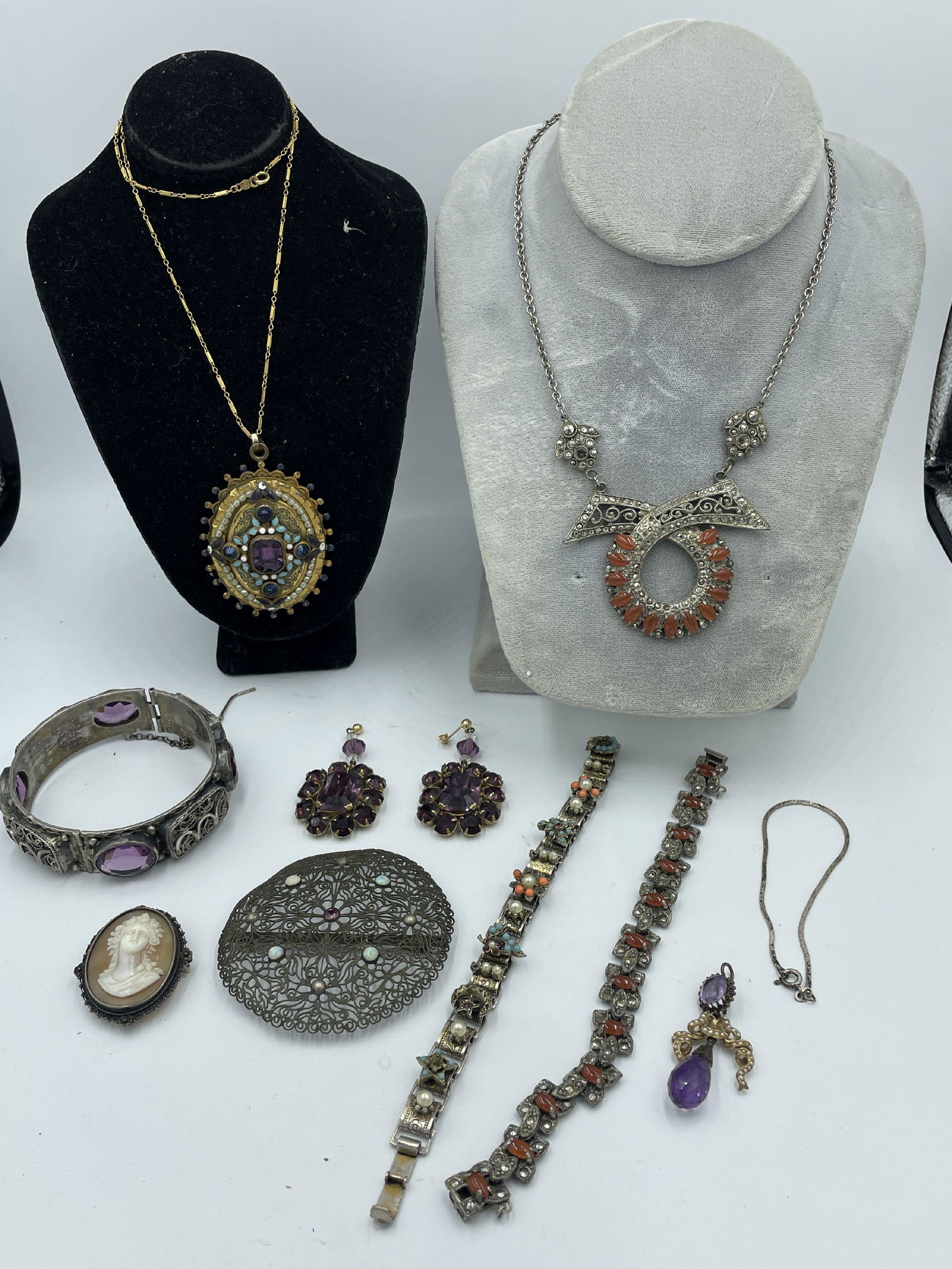 FABULOUS LOT OF VICTORIAN COSTUME AND SILVER JEWELRY, INCLUDES HOBE PENDANT (1 of 10)