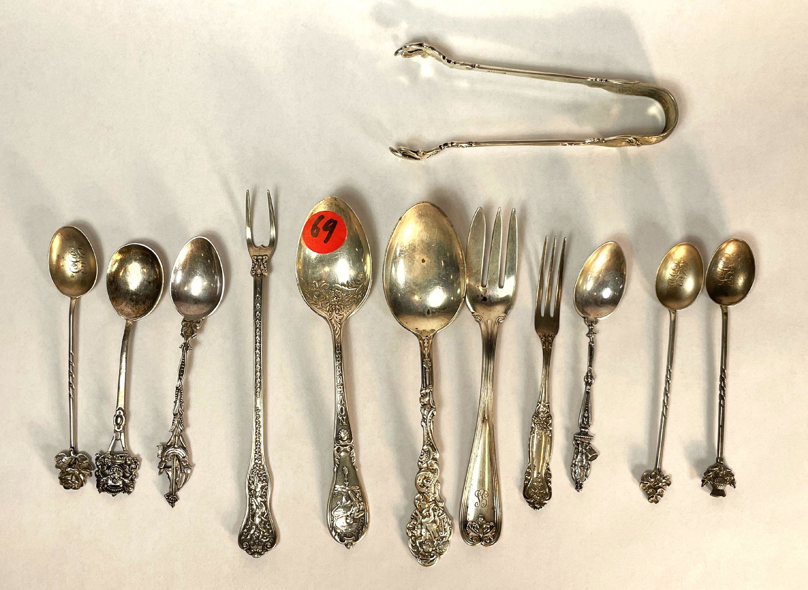 TWELVE PIECES FANCY VICTORIAN STERLING SILVER FLATWARE, INCLUDES TIFFANY FORK. 7.6 TROY OUNCES (1 of 9)