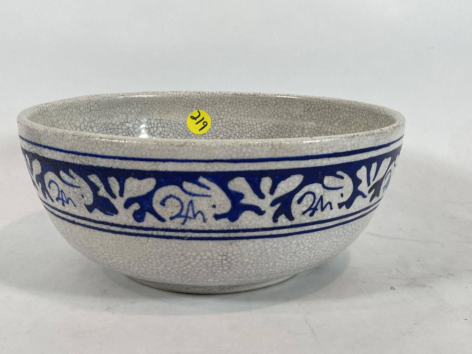 A LARGE DEDHAM POTTERY RABBIT BOWL, 9" DIAMETER X 4" TALL (1 of 4)