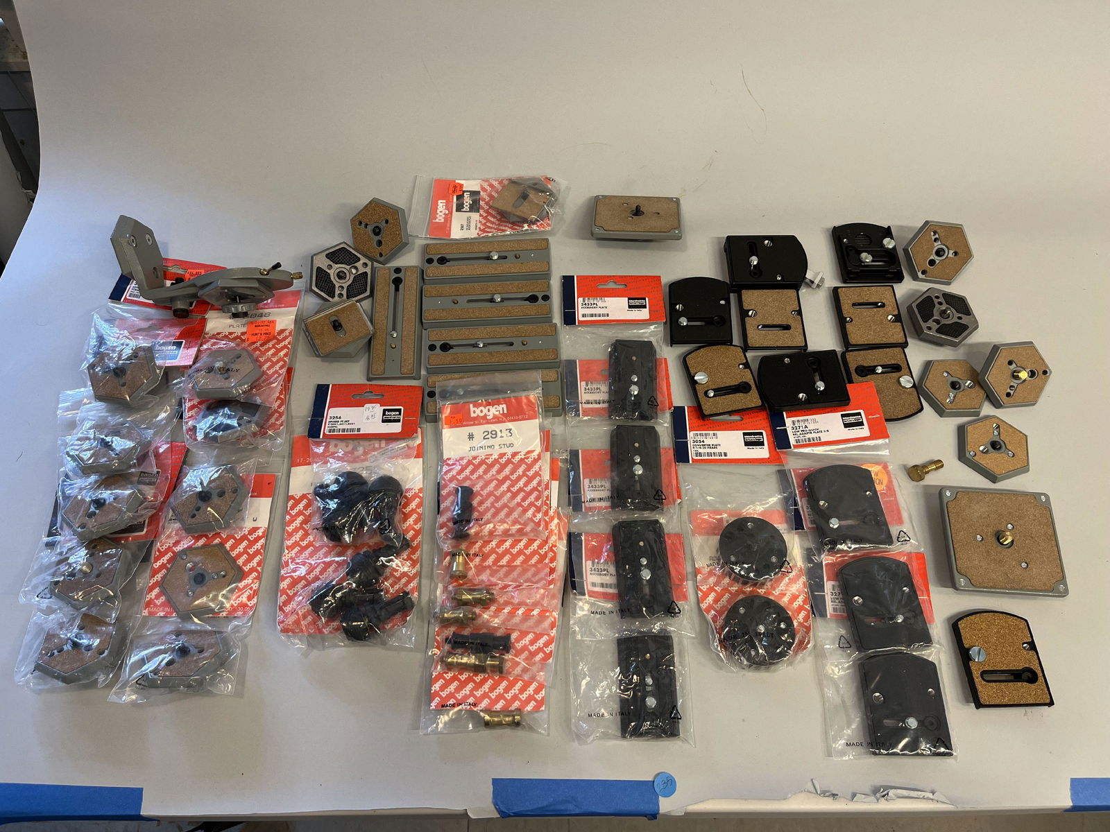 BOGEN LOT: OVER 50 OEM PARTS INCLUDING QUICK RELASES, PLATES, FEET, VERTICAL GRIP AND MORE (1 of 5)