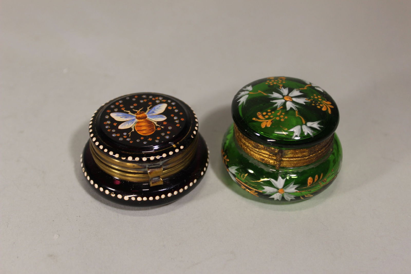 2 MOSER TYPE 19TH C. ENAMEL GLASS PATCH BOXES - ONE WITH BUG IN AMETHYST GLASS, 2.125" AND 2" (1 of 2)