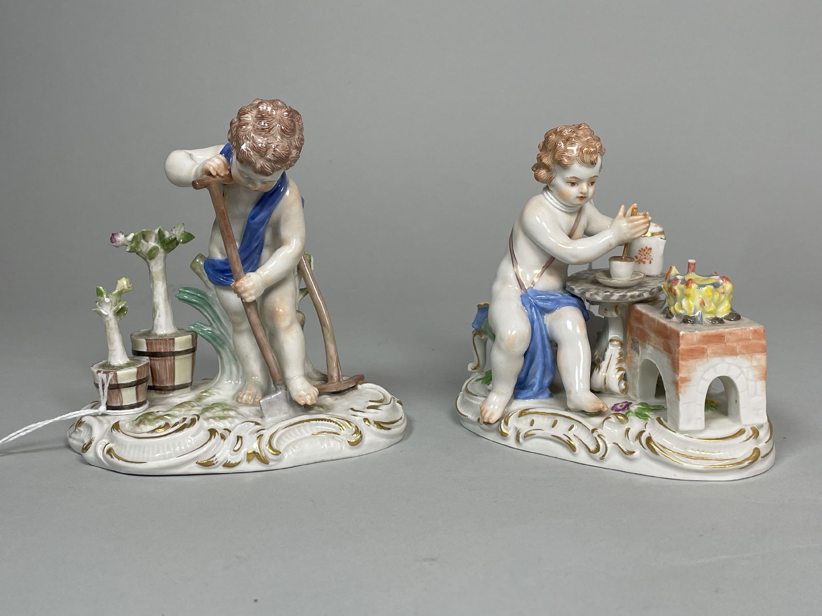 TWO MEISSEN FIGURINES, ONE HAS LOSSES, 4.5" TALL X 5.5" (1 of 8)