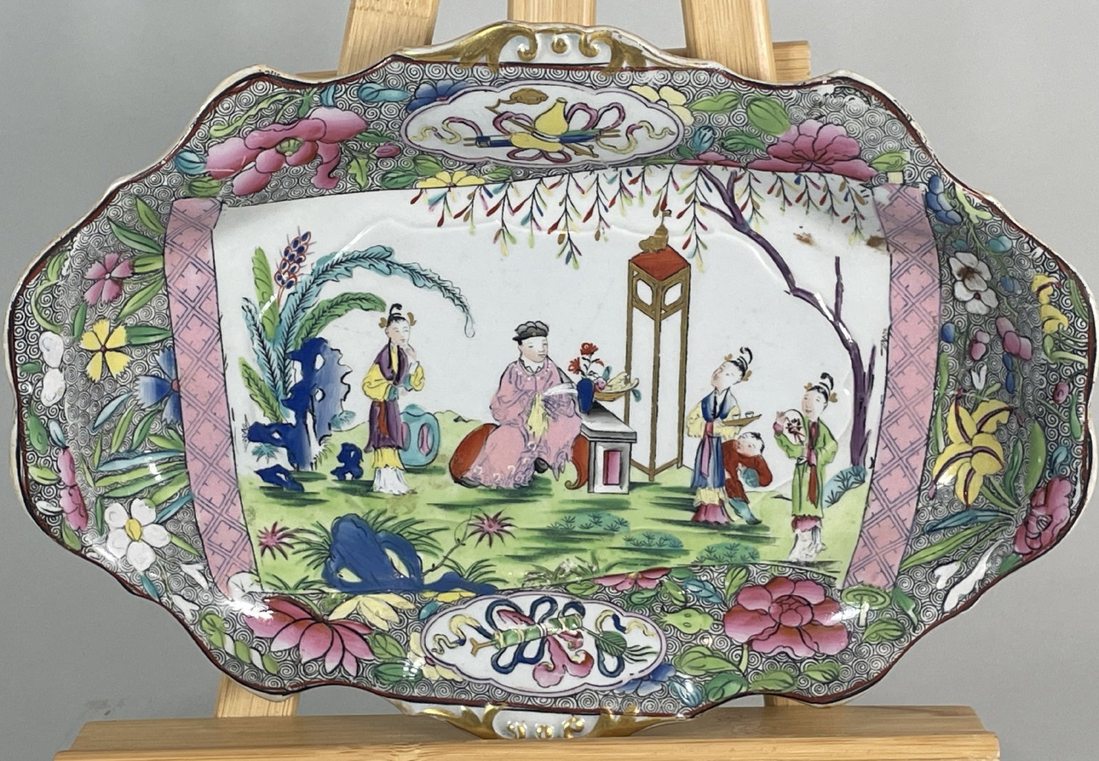 A RARE MASON'S IRONSTONE TRAY 11" X 8": A RARE MASON'S IRONSTONE TRAY 11" X 8"