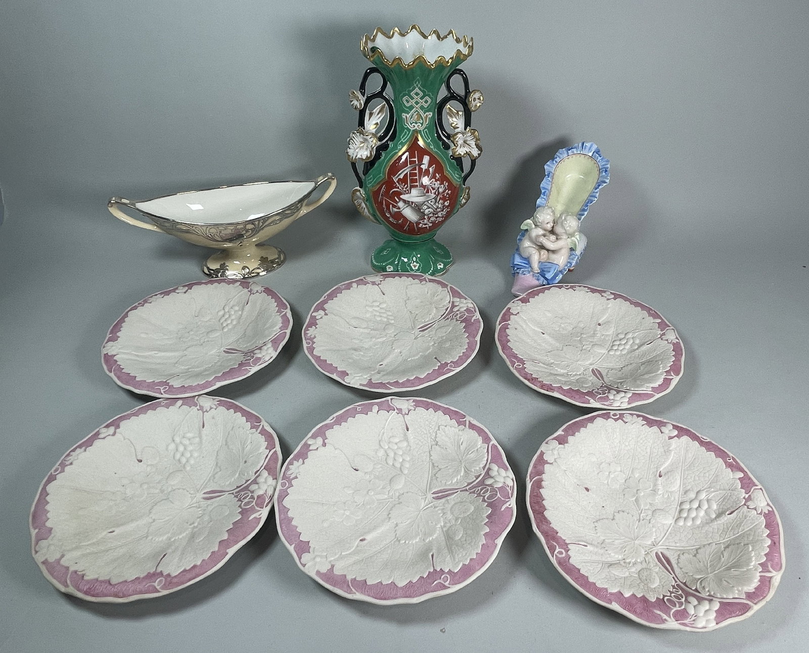 PINK PARIAN PLATES W/ LENNOX SILVER OVERLAY, CHERUBS IN SHOE, ETC. 10" AND SMALLER: PINK PARIAN PLATES W/ LENNOX SILVER OVERLAY, CHERUBS IN SHOE, ETC. 10" AND SMALLER