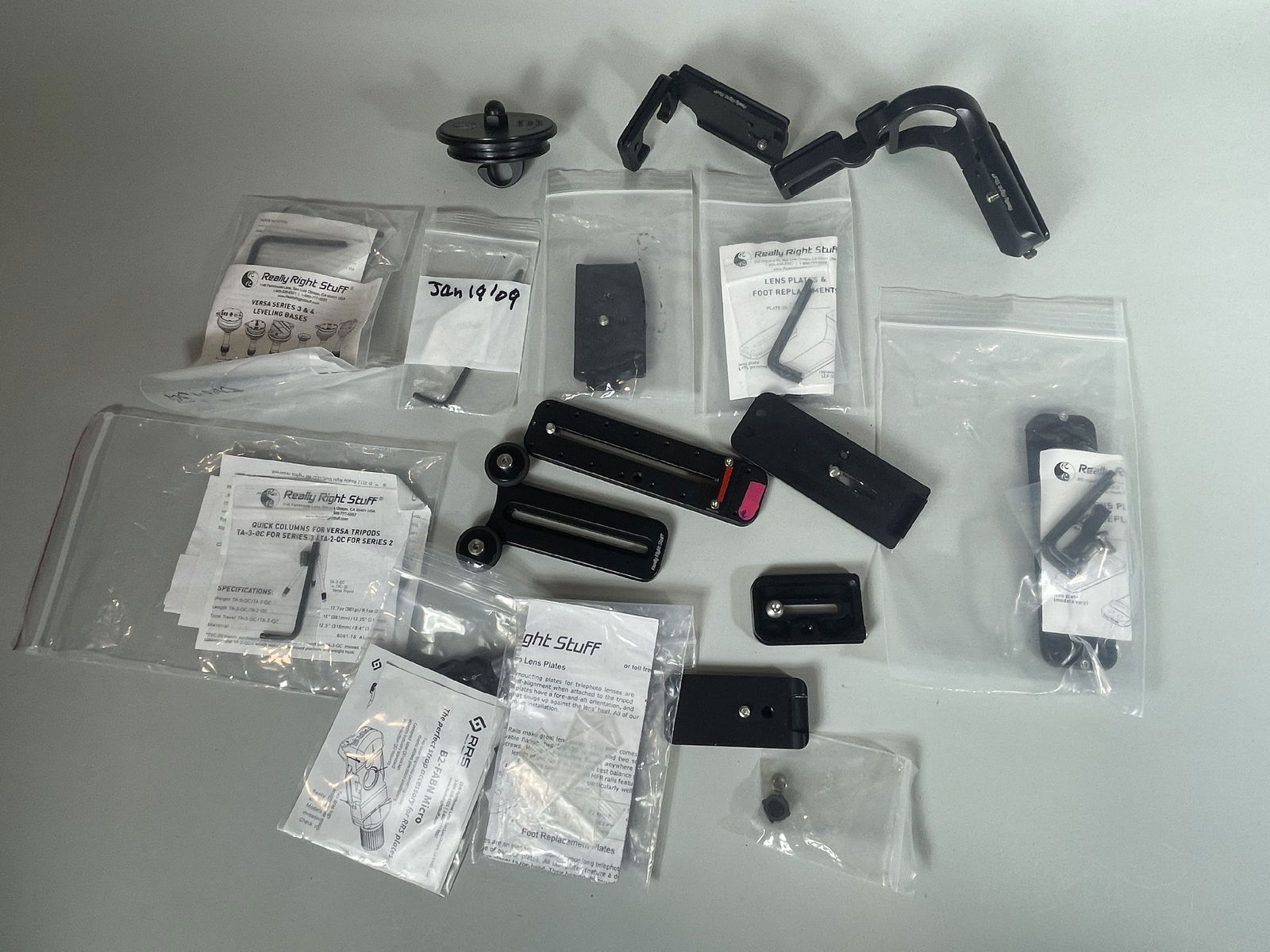 LOT OF LIKE NEW REALLY RIGHT STUFF ACCESSORIES (1 of 5)