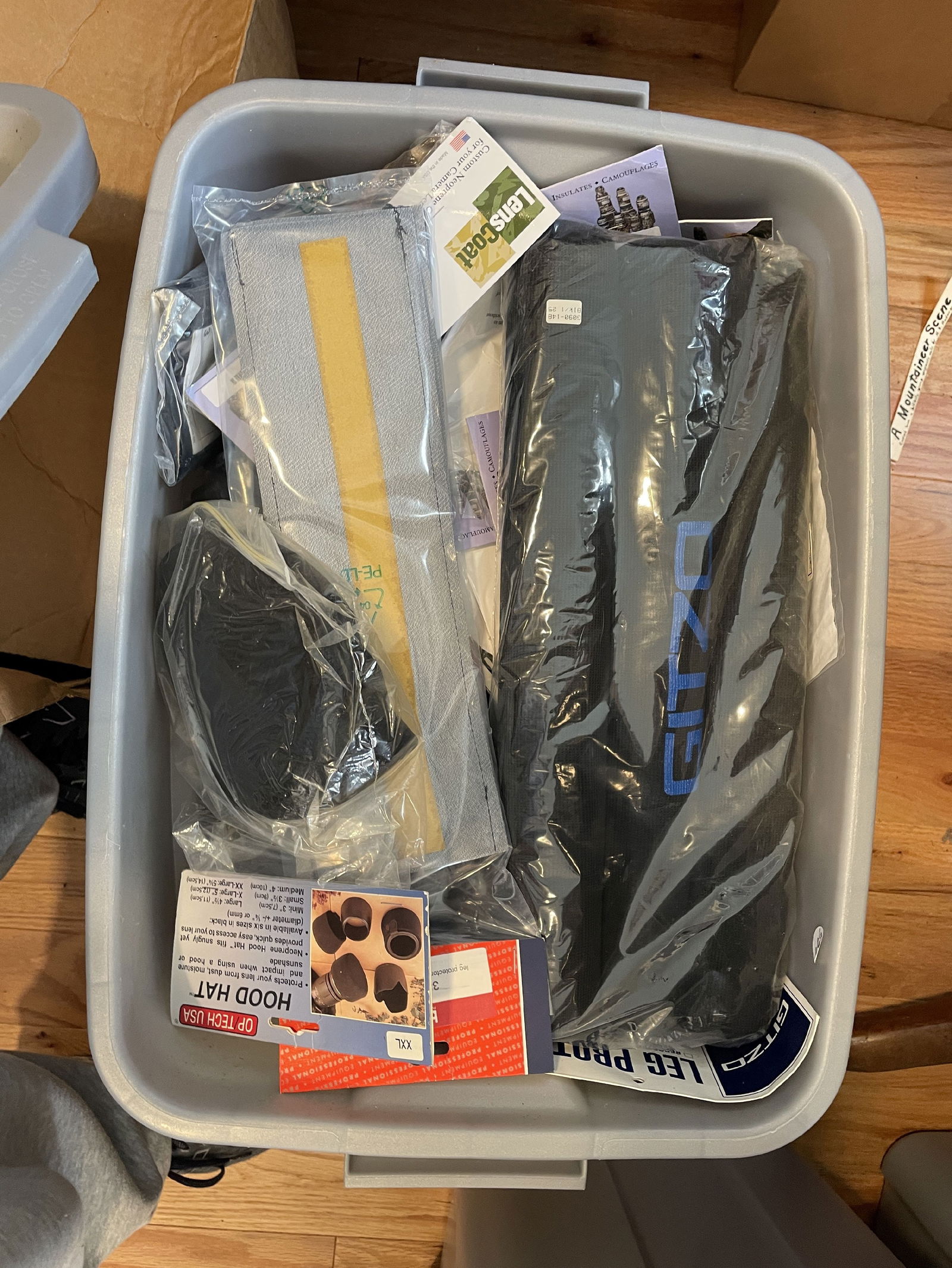 BOX LOT OF GITZO AND MISC. NIB TRIPOD AND CAMERA ACCESSORIES (1 of 4)