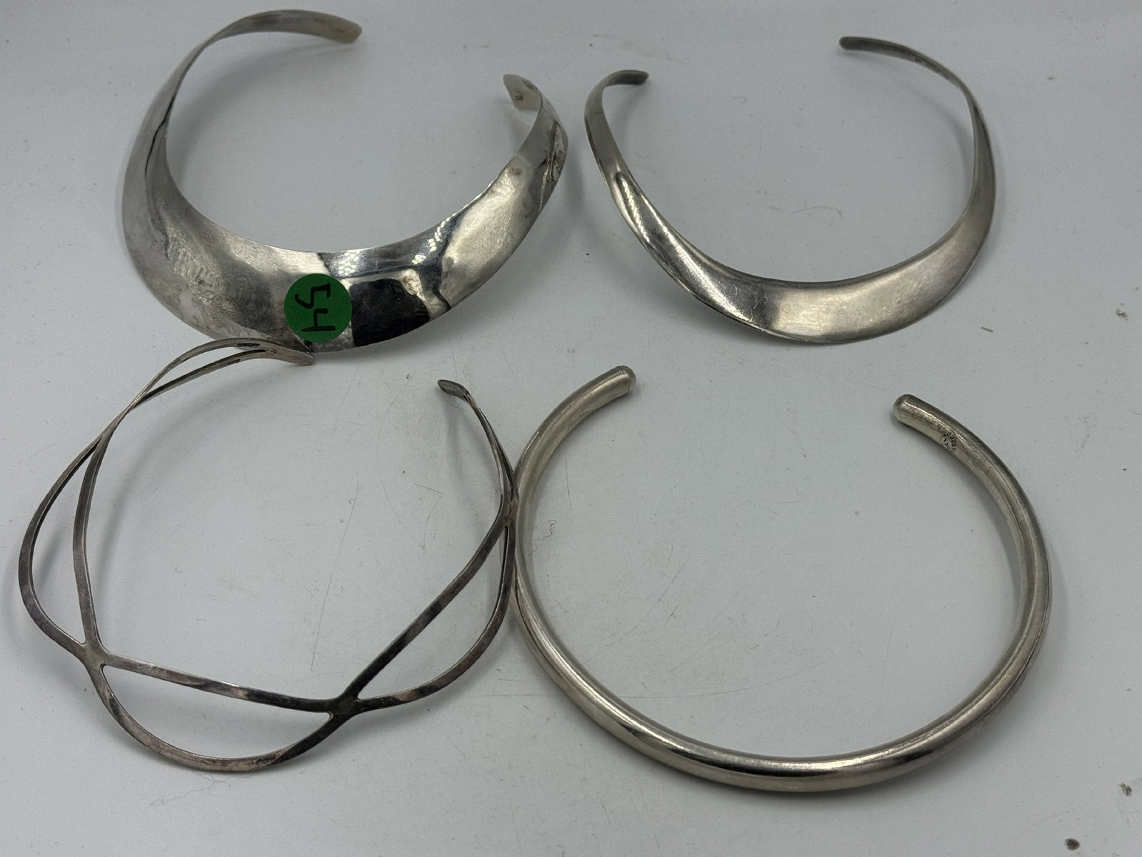 FOUR STERLING SILVER CHOKERS, 193.5 GRAMS: FOUR STERLING SILVER CHOKERS, 193.5 GRAMS