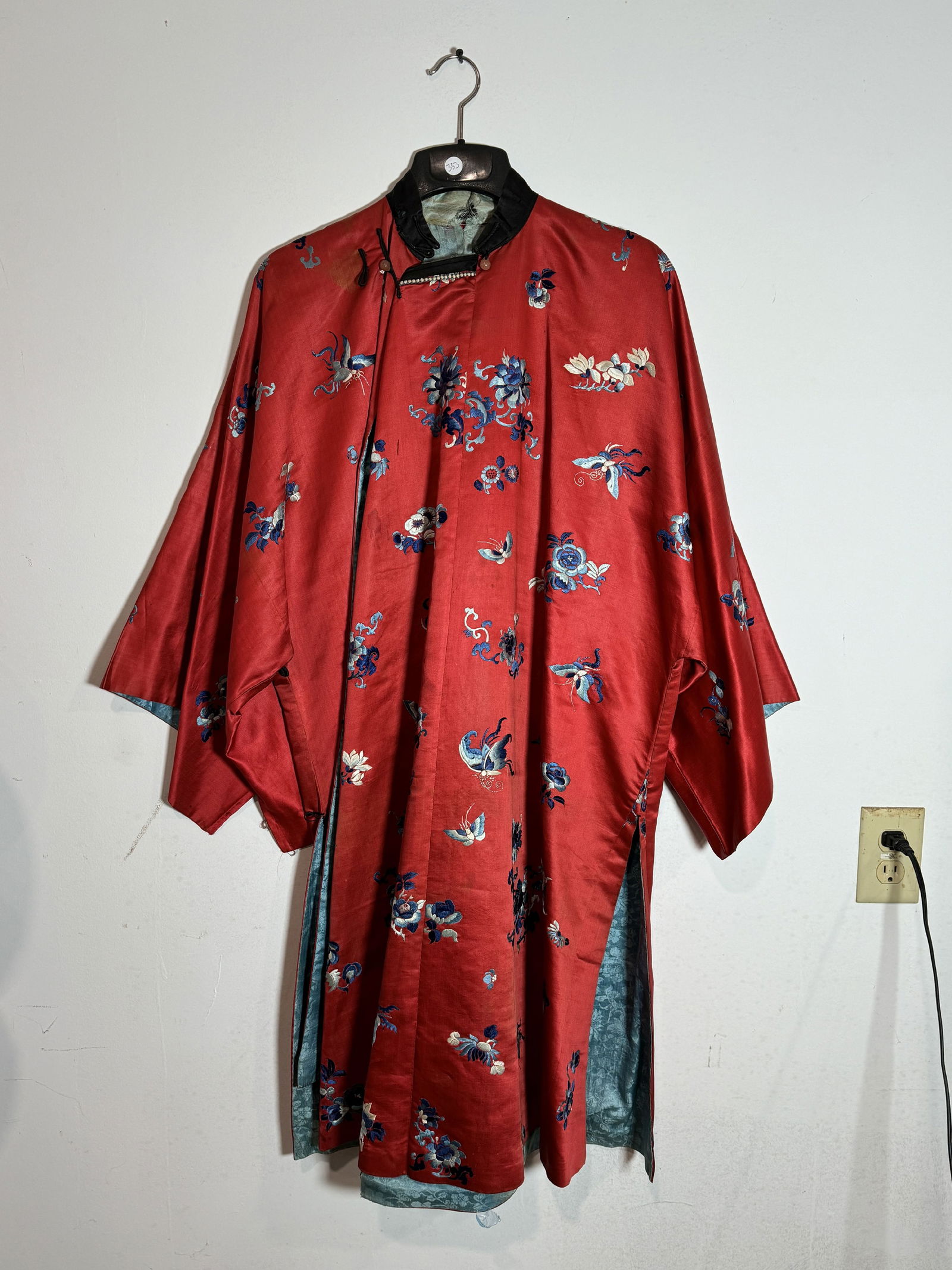 A 19TH C. CHINESE EMBROIDERED SILK ROBE W/ CARNELIAN BUTTONS (1 of 13)