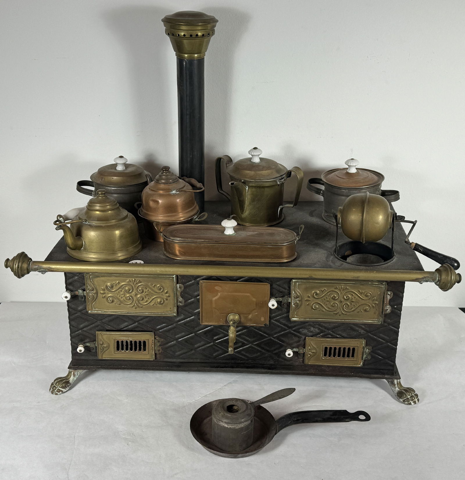 RARE 19TH CENTURY CHILDS WORKING COOK STOVE, 22" X 12" X 20" (1 of 8)