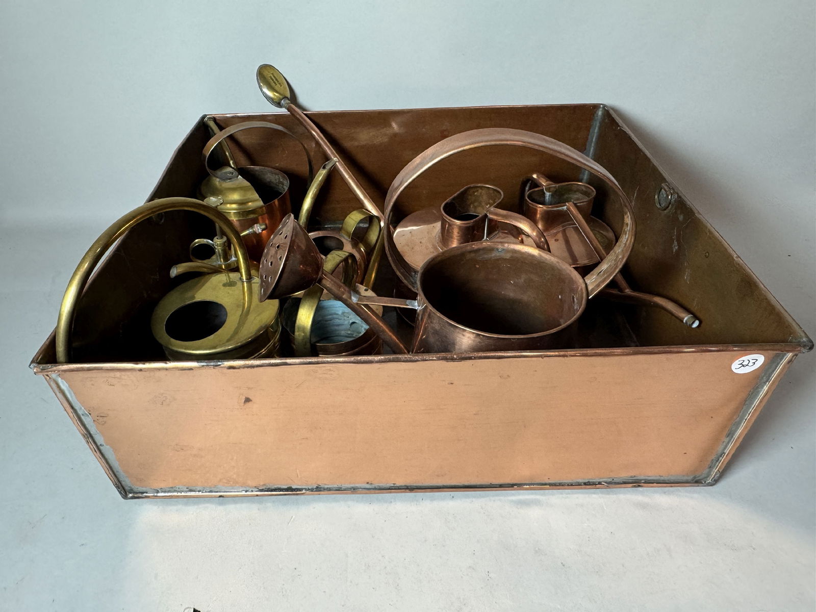 ANTIQUE COPPER PLANTER BOX W/ 8 WATERING CANS, 19" X 16" X 7" AND SMALLER (1 of 9)