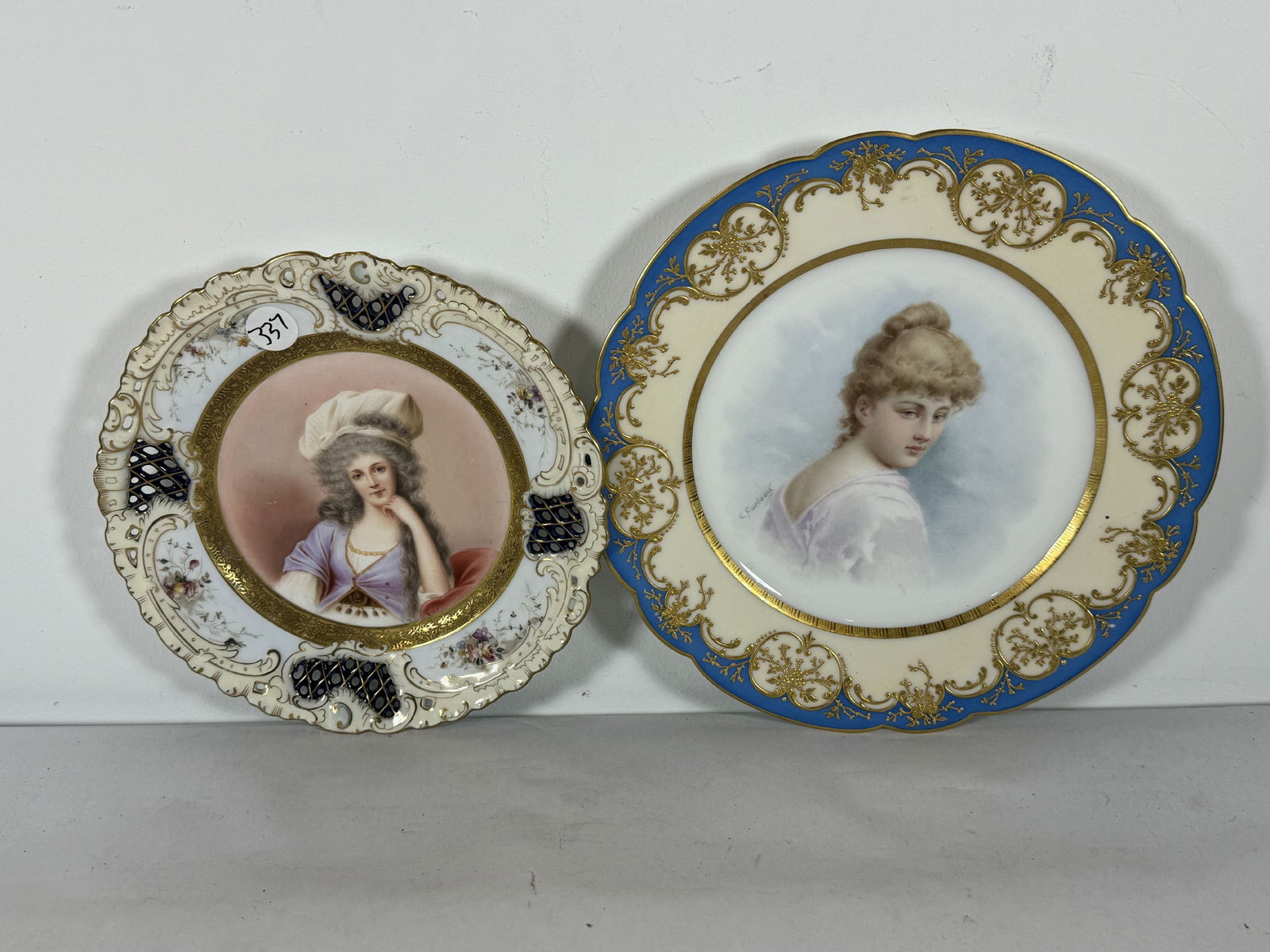 TWO PORTRAIT CABINET PLATES, "THE DUCHESS D'ORLEANS" BY E.L. BRUN AND "E. EHRLAWICZ". 8" DIAMETER (1 of 8)