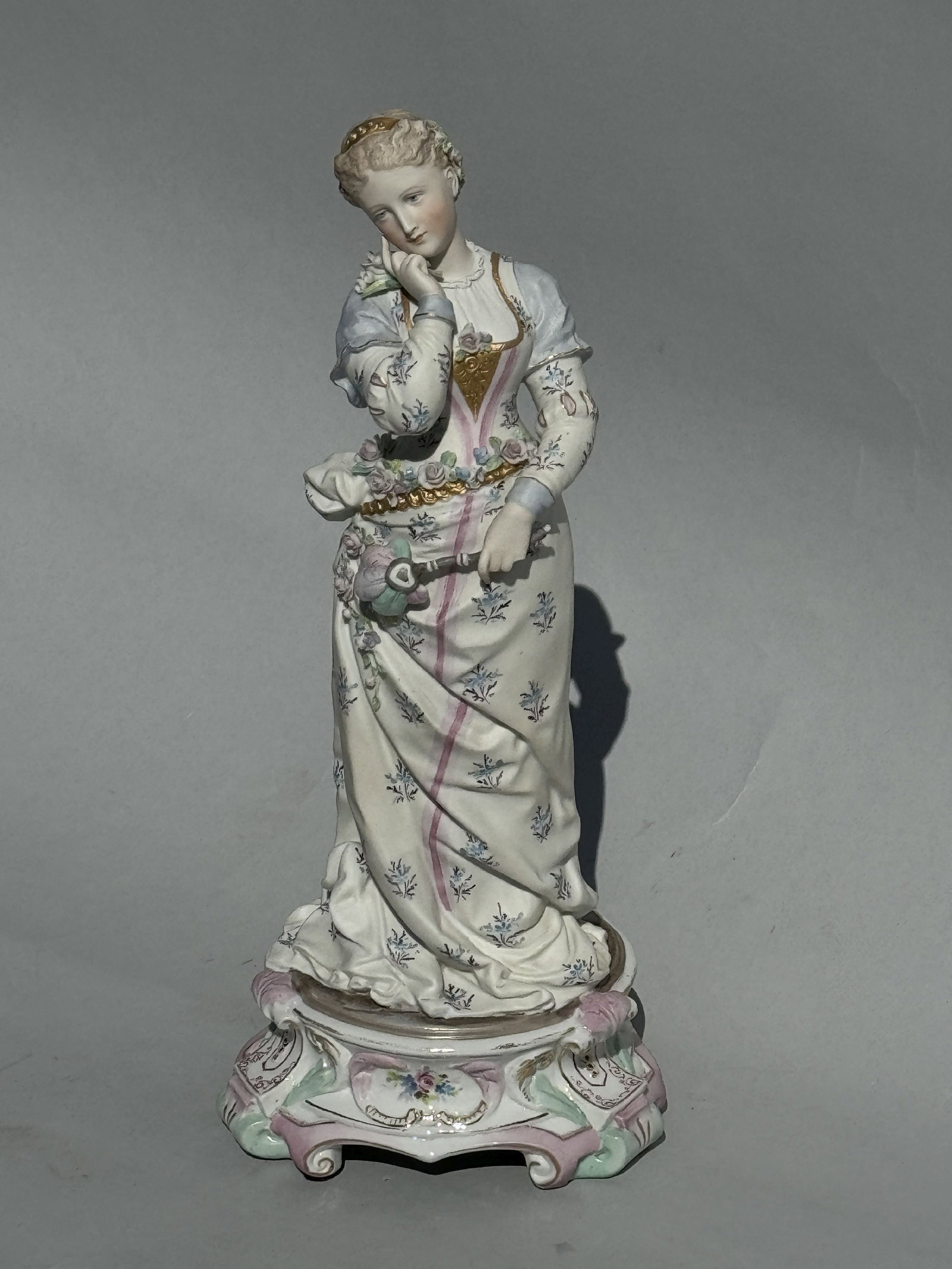 14" GERMAN FIGURINE W/ BLUE CROSSED SWORDS MARK: 14" GERMAN FIGURINE W/ BLUE CROSSED SWORDS MARK