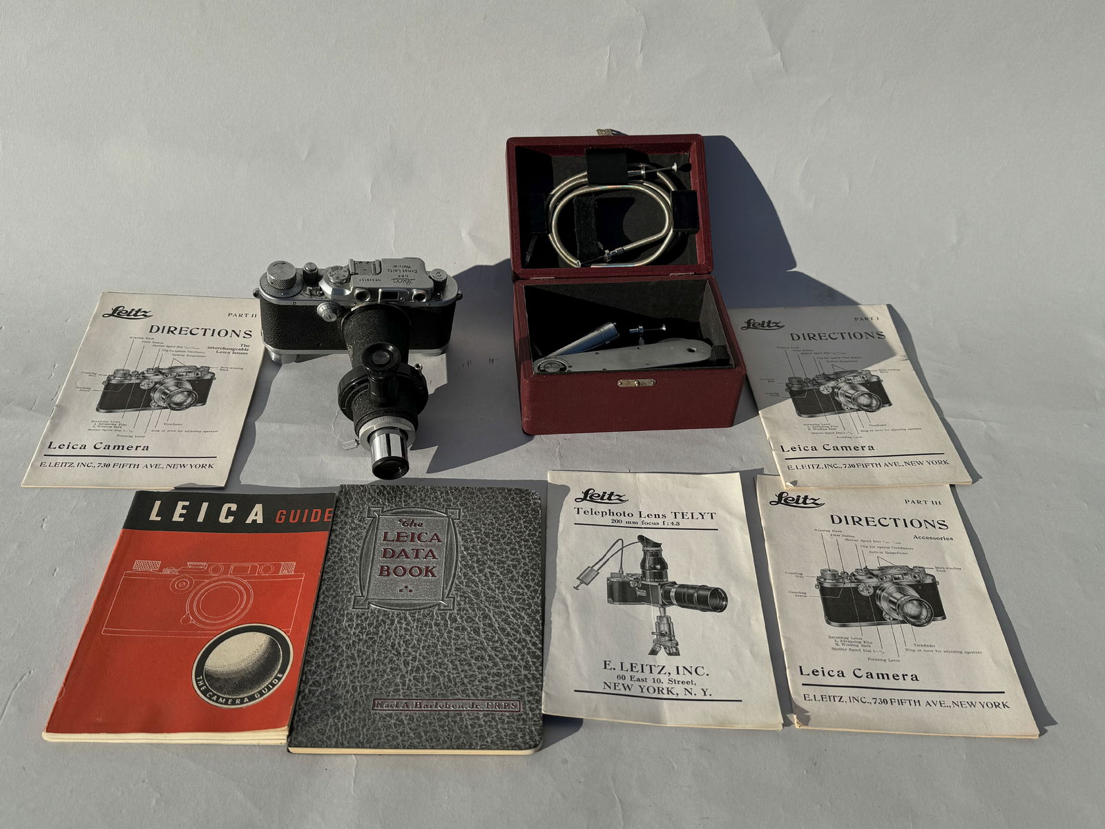 LEICA CAMERA SERIAL#339157 W/ RARE ATTACHMENTS (1 of 13)