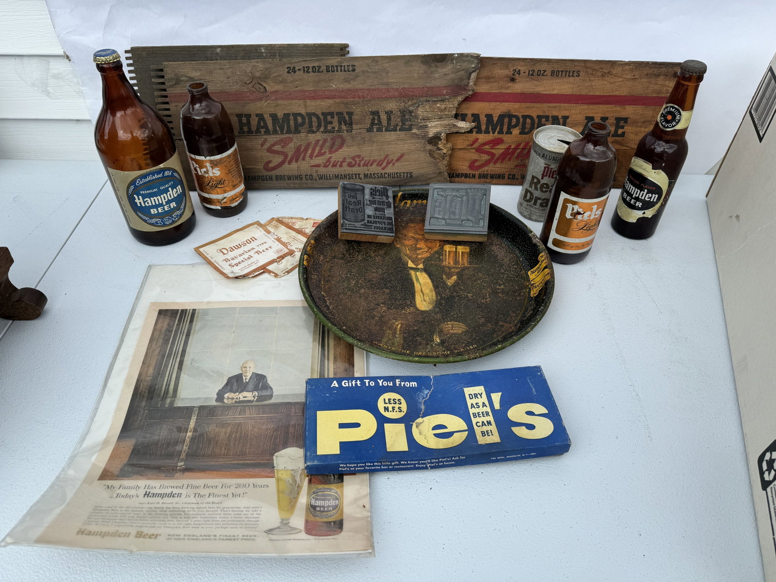 LOT OF HAMDEN BREWERY EPHEMERA: LOT OF HAMDEN BREWERY EPHEMERA