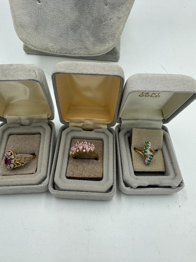 THREE 10K GOLD AND GEMSTONE RINGS, 8.53 GRAMS. SIZE 6 (1 of 9)