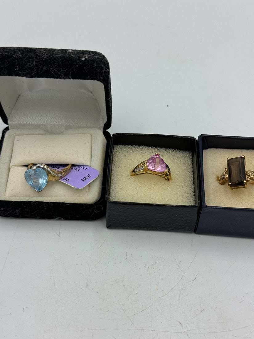 THREE 10K GOLD AND GEMSTONE RINGS, 10.95 GRAMS. SIZE 7 (1 of 10)