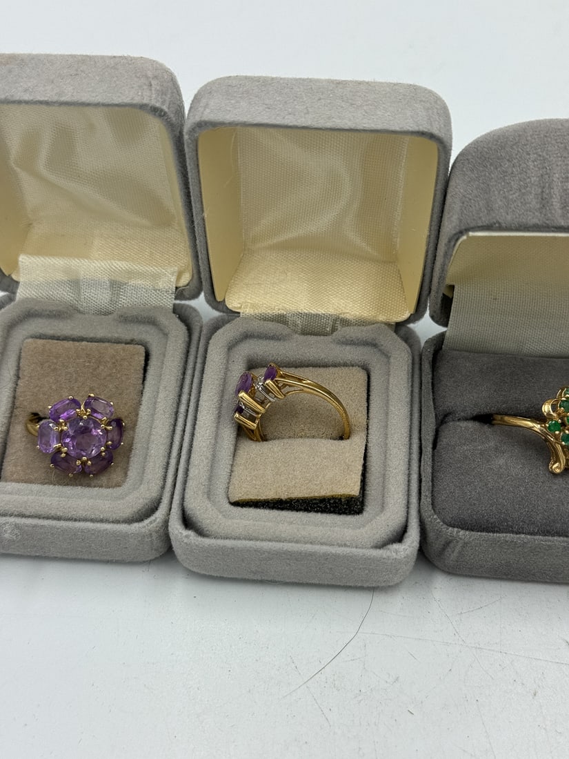 A 14K GOLD AND GEMSTONE RING AND TWO 10K GOLD AND GEMSTONE RINGS, 3.86 GRAMS 14K AND 5.23 GRAMS 10K. (1 of 9)