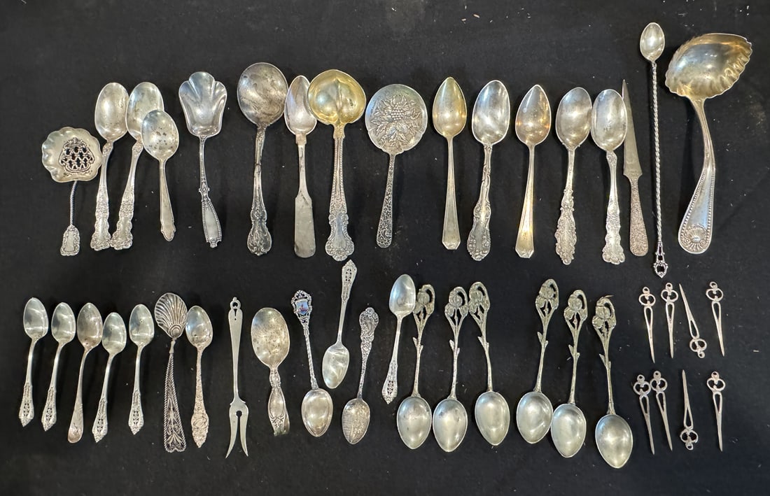 LARGE LOT OF STERLING SILVER FLATWARE (1 of 4)