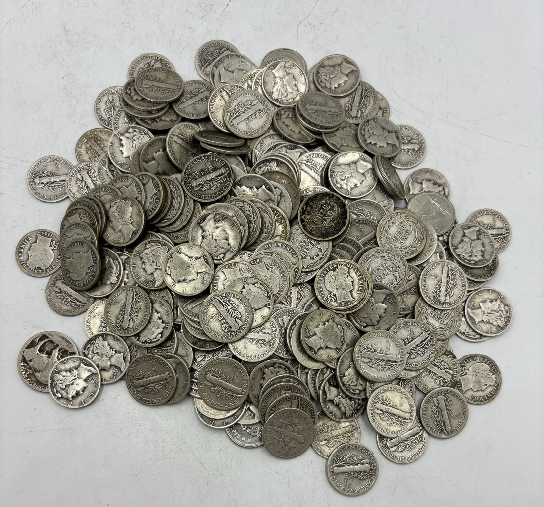 HUGE LOT UNSORTED MERCURY DIMES (1 of 1)