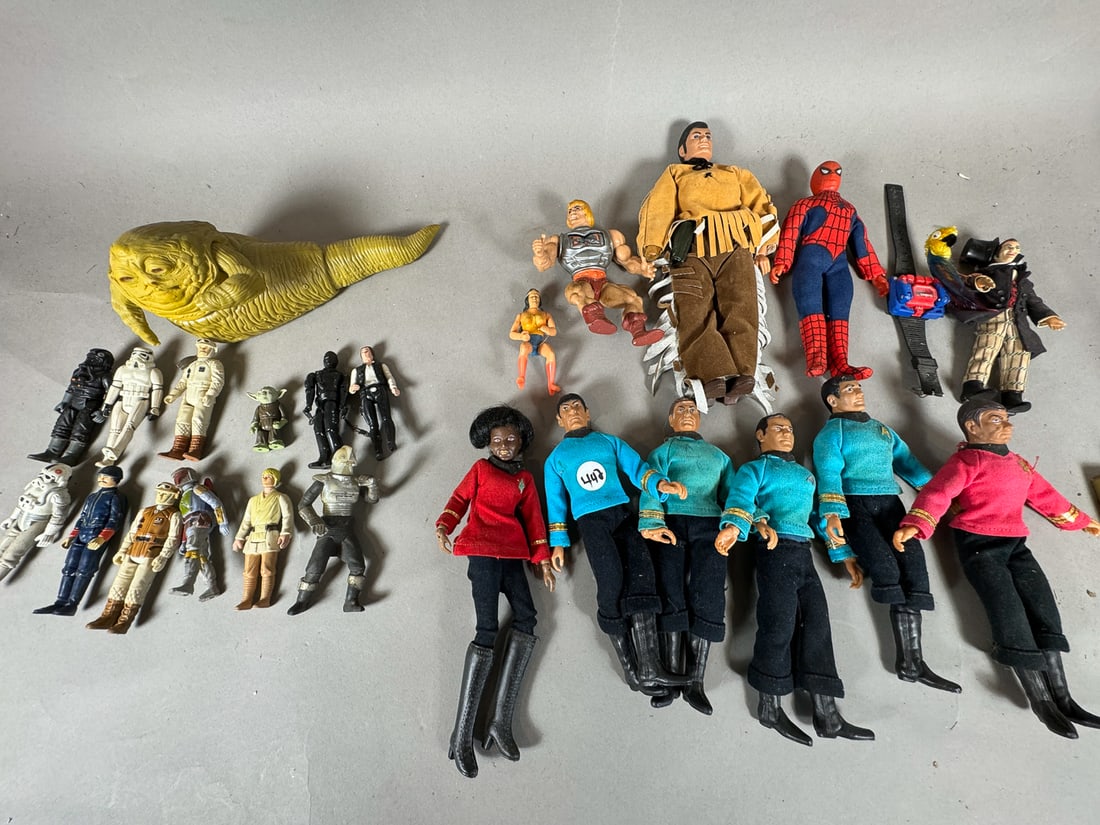 LOOSE ACTION FIGURE LOT, STAR WARS, STAR TREK ETC. (1 of 11)