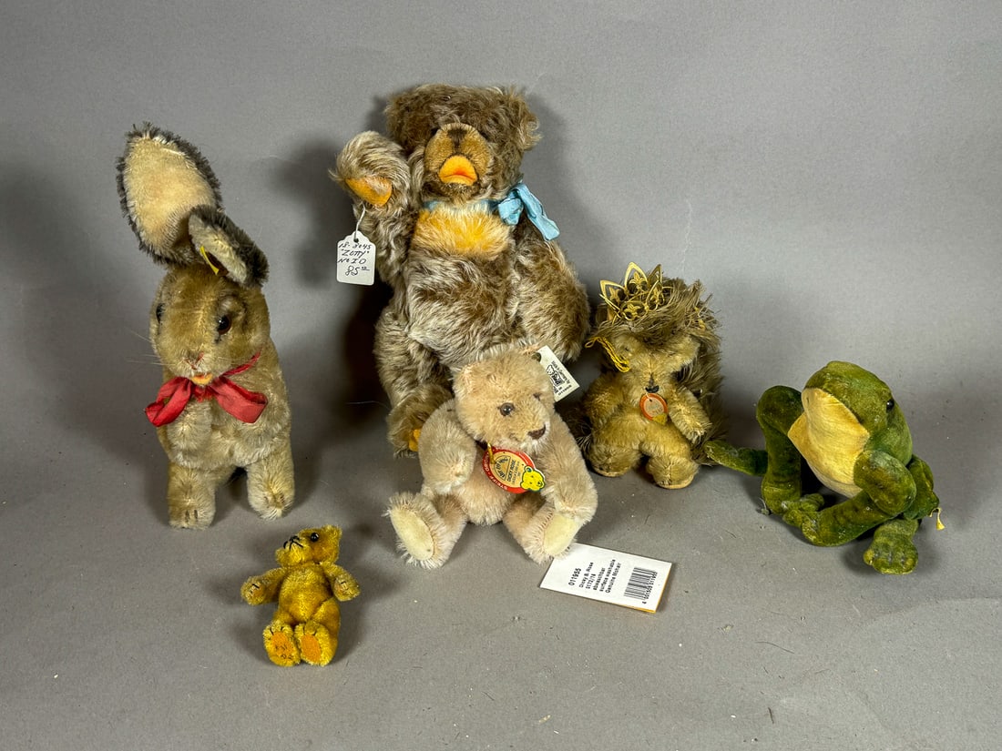5 STEIFF ANIMALS: 5 STEIFF ANIMALS