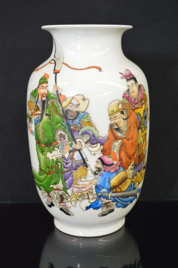 Famille rose vase: Famille rose vase, china, decorated with war story. 9"