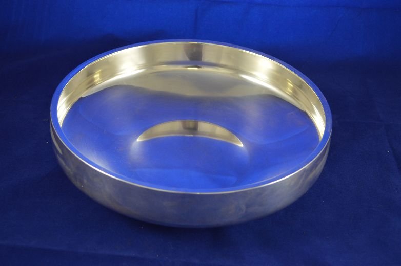 George Jensen Silver Bowl: George Jensen console bowl sterling silver 36.8 oz. 11" diameter