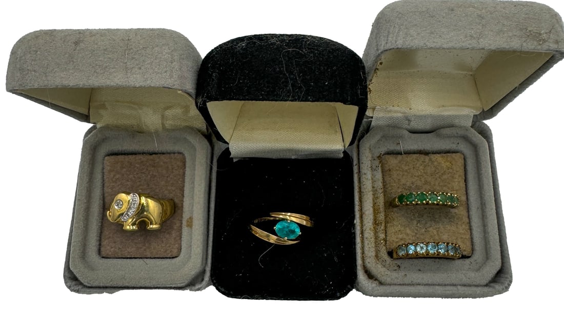 THREE 10K GOLD AND GEMSTONE RINGS, 9 GRAMS (1 of 10)