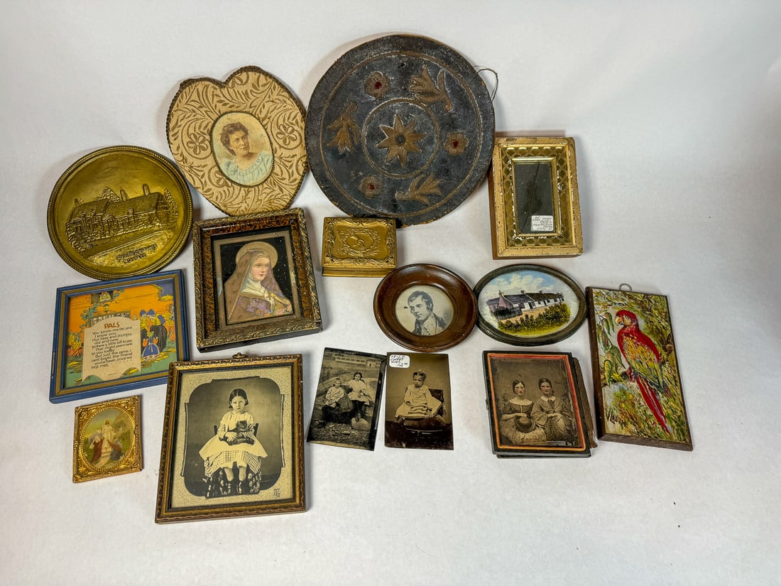 LOT OF MINIATURE FRAMED PICTURES (1 of 7)