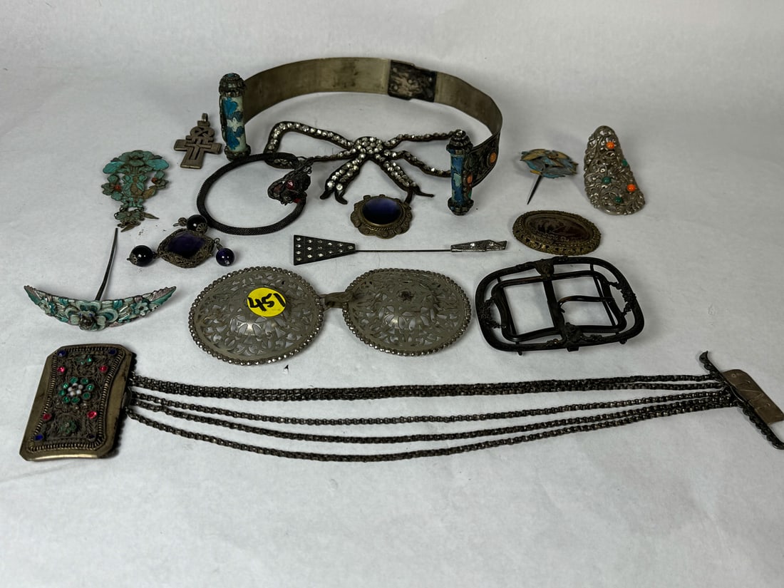ANTIQUE JEWELRY LOT INCLUDES CHINESE SILVER DRAGON BRACELET W/ GARNET EYES (1 of 15)