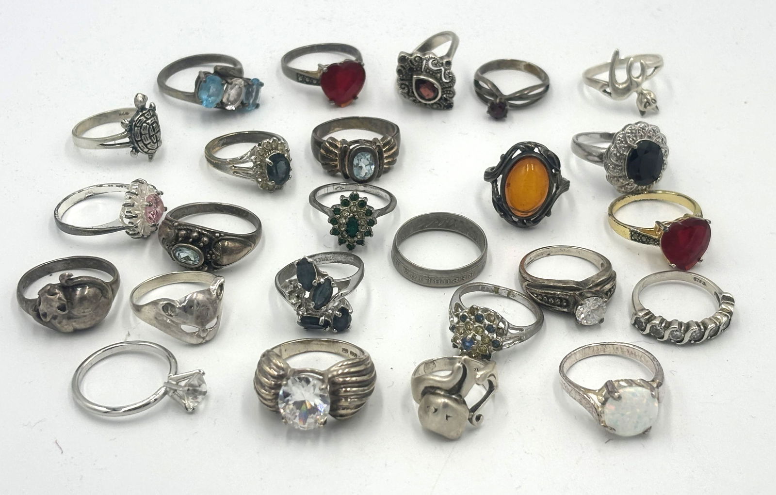 LOT OF 24 STERLING SILVER RINGS (1 of 5)