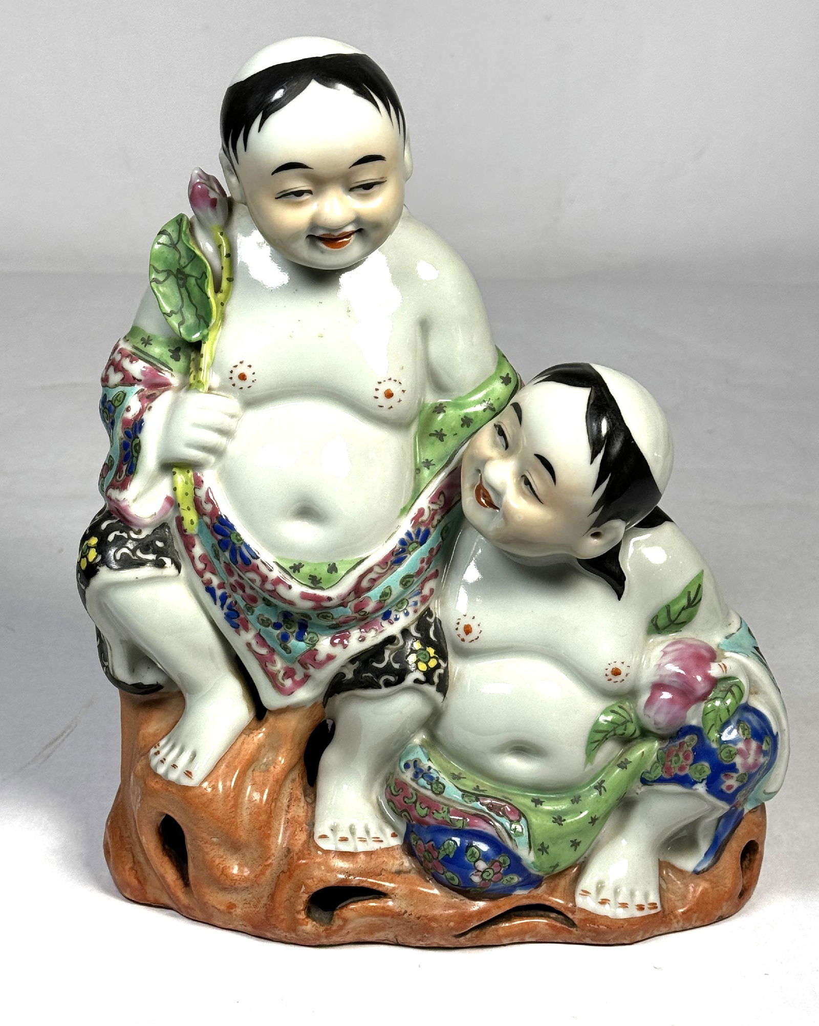 TWO SEATED BUDDHA FAMILLE ROSE FIGURES 10" X 8" 4" (1 of 7)