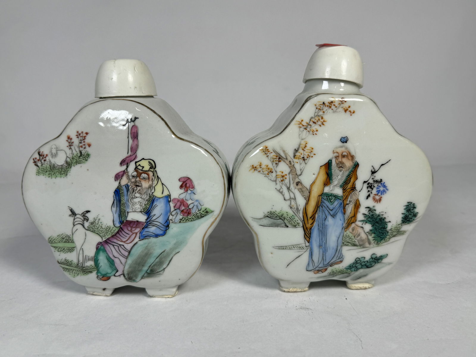 A PAIR OF CHINESE COLOGNE BOTTLES 5.5" T (1 of 5)