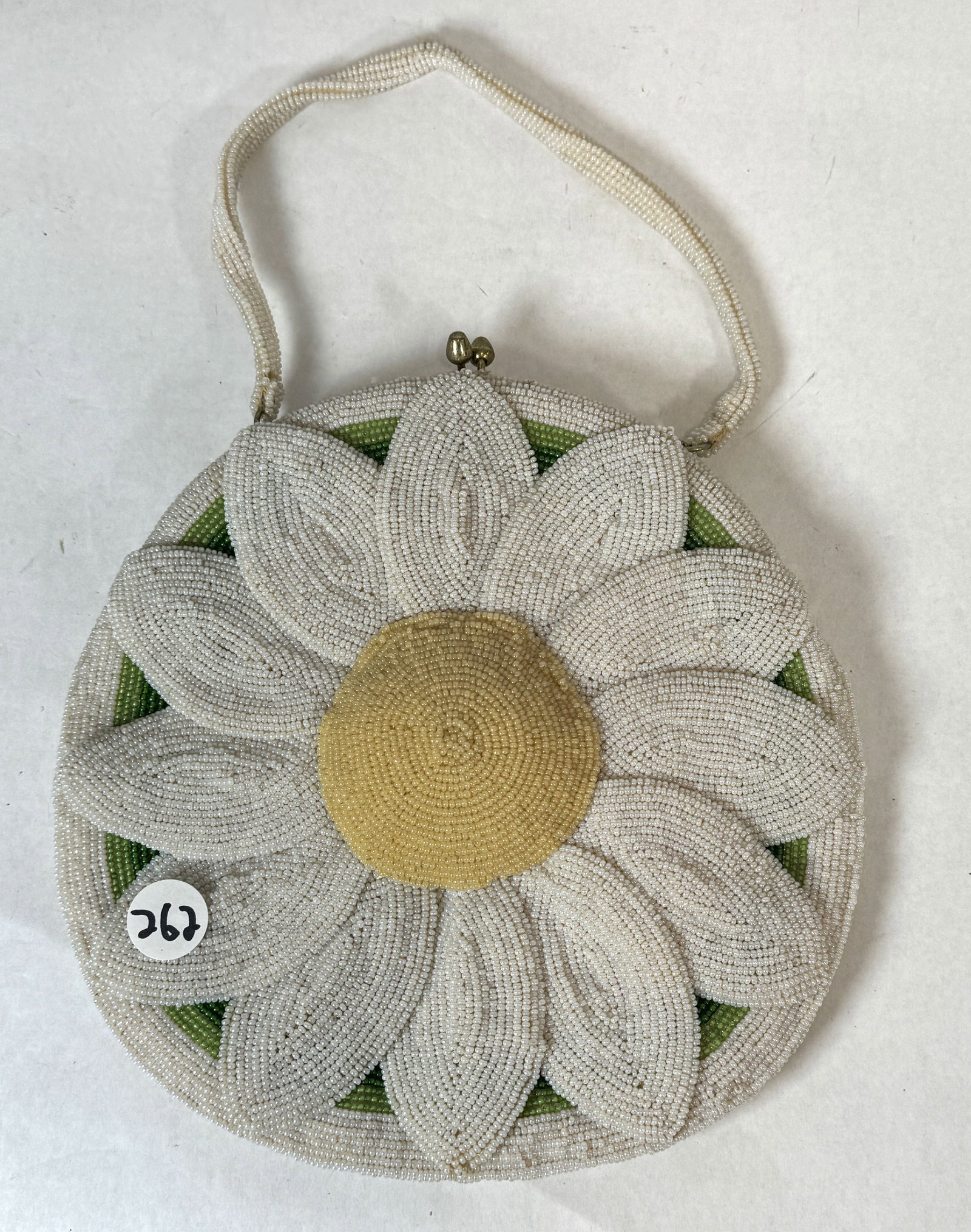 A BEADED "DAISY" PURSE 9" DIAMETER: A BEADED "DAISY" PURSE 9" DIAMETER