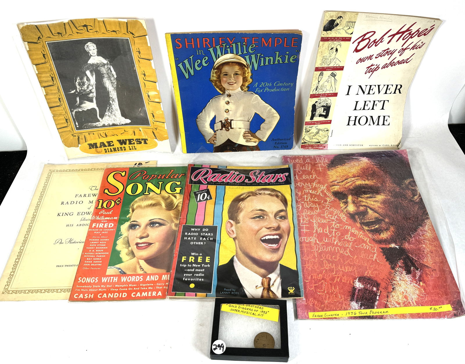 VINTAGE ENTERTAINMENT MAGAZINES INC. MAE WEST, SHIRLEY TEMPLE (1 of 7)