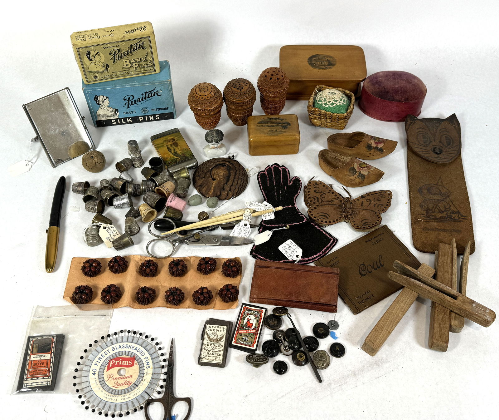 ANTIQUE SEWING LOT, 7" AND SMALLER (1 of 6)