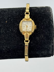 14K GOLD LADIES CROTON WATCH. BAND GOLD FILLED