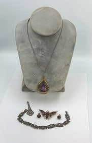 GOOD GROUP OF 1920S  ART DECO COSTUME JEWELRY