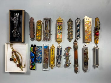 LOT OF 18 ARTISAN MEZUZAHS, 7" AND SMALLER