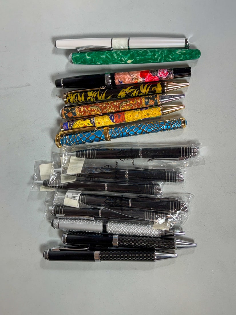 9 ZIPPO PENS: 9 ZIPPO PENS