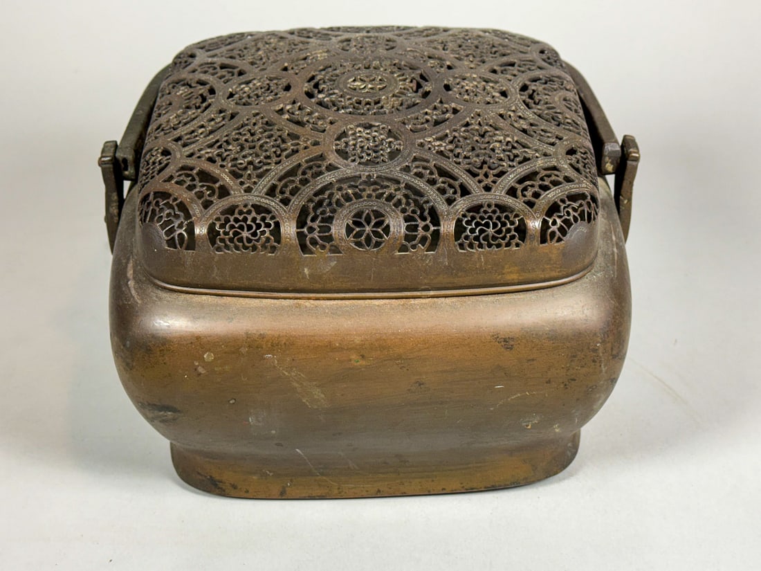 A LARGE CHINESE BRONZE INCENSE BURNER/HAND WARMER, 16" X 9" X 9" (1 of 6)