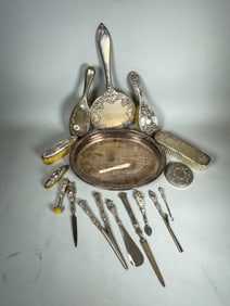 LOT OF SILVER MOUNTED DRESSER ITEMS, 9.5" AND SMALLER