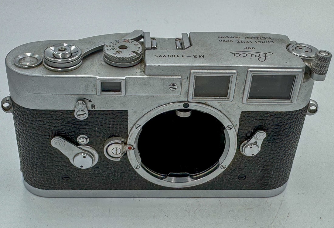 LEICA M3 SERIAL #1109275: LEICA M3 SERIAL #1109275