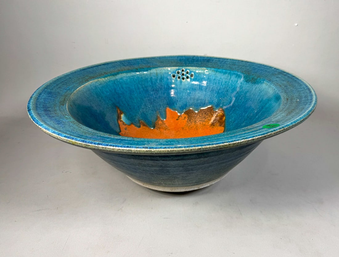 BEAUTIFUL HANDMADE ARTISAN CLAY SINK, 17" DIAMETER X 6" TALL: BEAUTIFUL HANDMADE ARTISAN CLAY SINK, 17" DIAMETER X 6" TALL